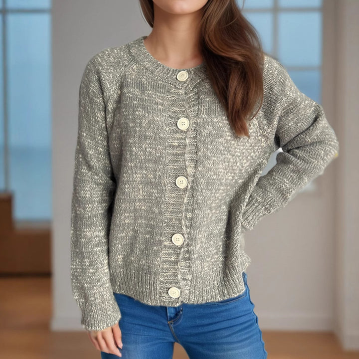 Kvinders hyggelige cardigan med store knapper og fin struktur Stilla