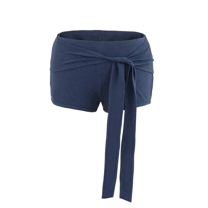 Dame wrap shorts med elegante bindebåndsdetaljer og figursyet snit Stilla