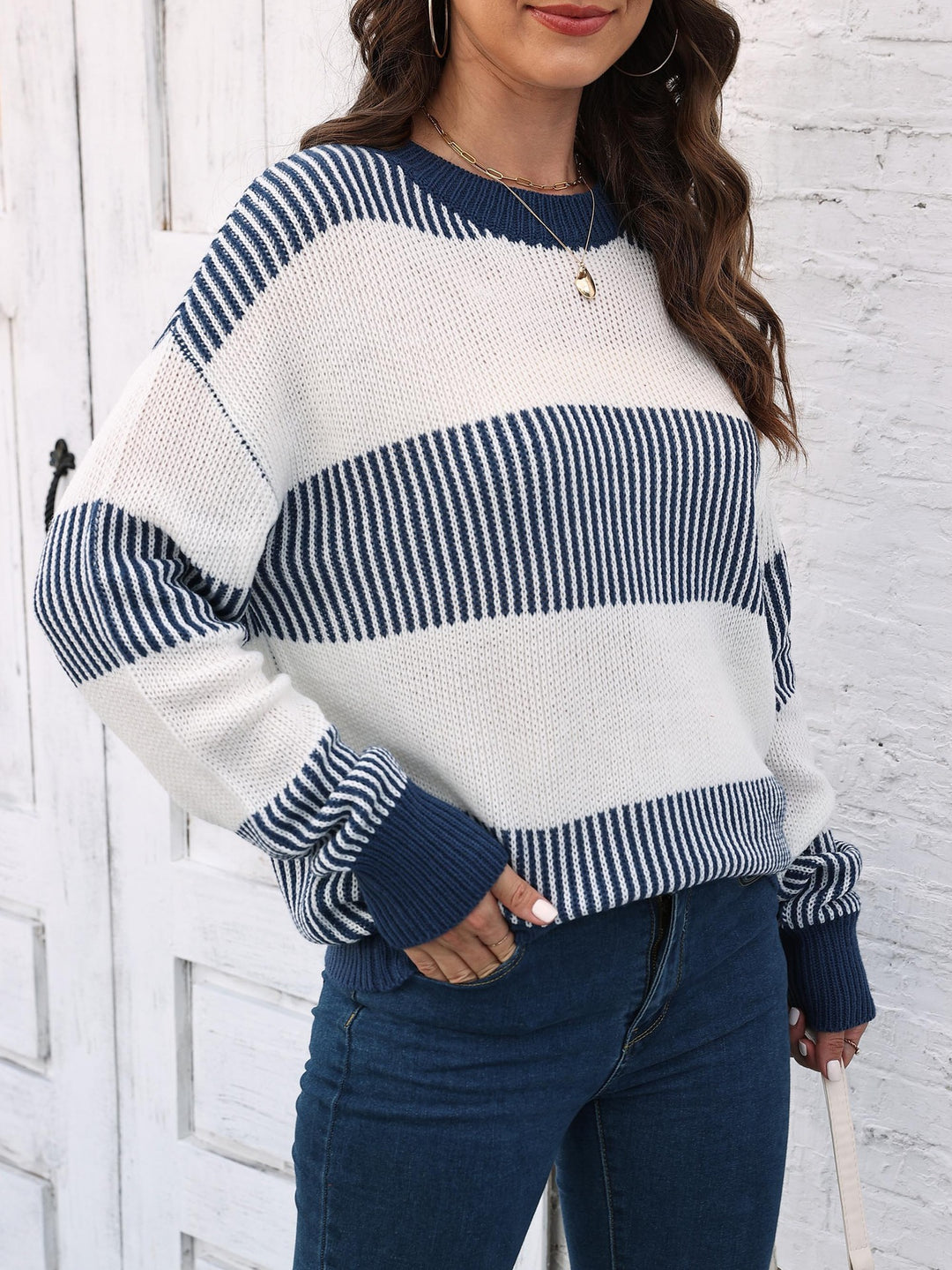 Dame stribet strikpullover i relaxed fit Stilla
