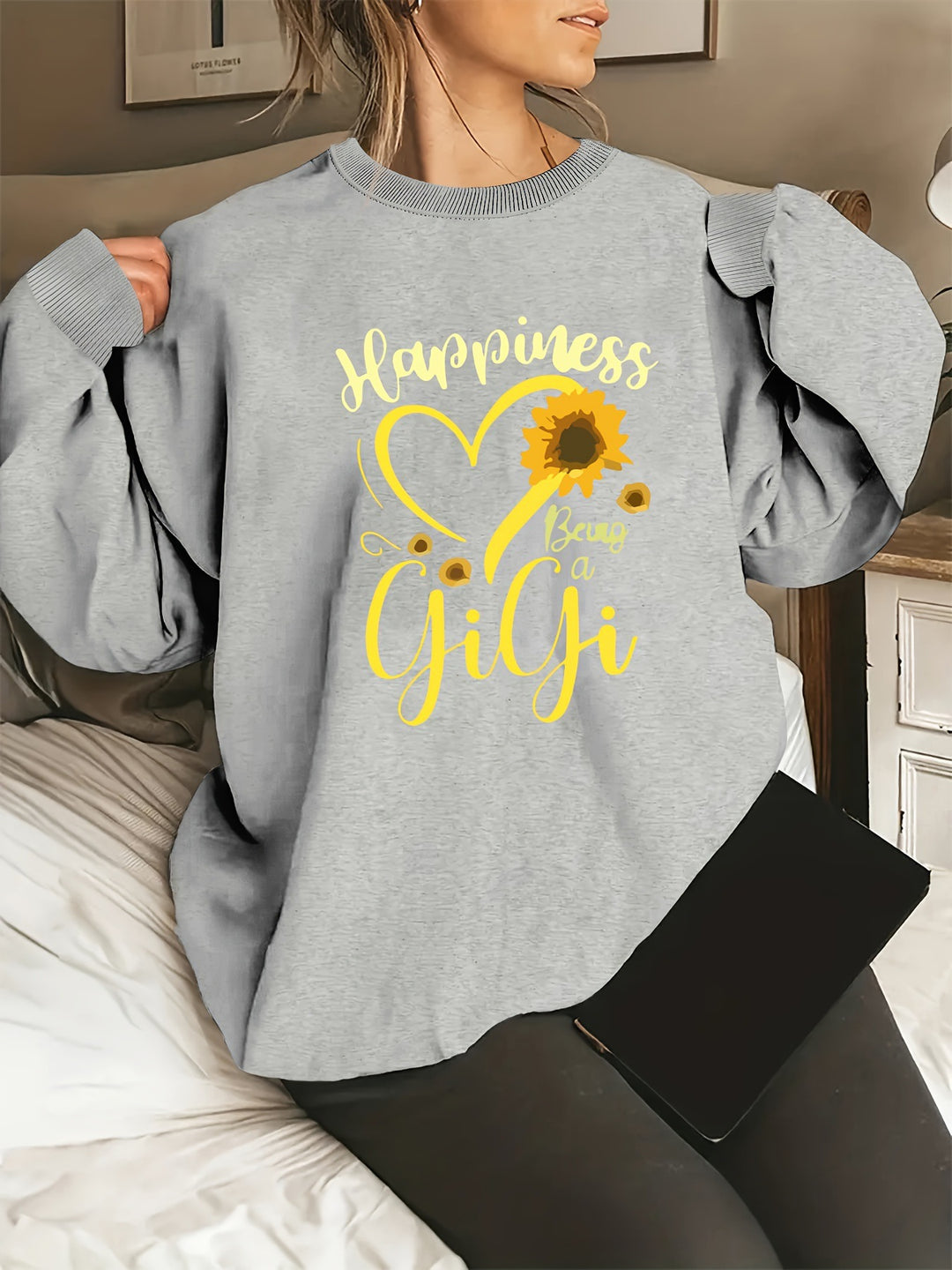 Kvinders sweatshirt med voluminøse ærmer og muntert motiv Stilla