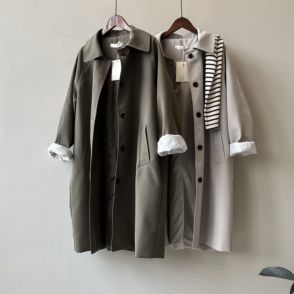 Dame afslappet oversized trenchcoat med knaplukning og praktiske lommer Stilla