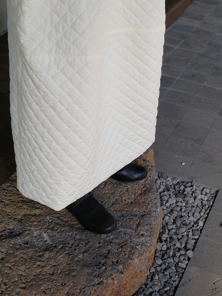 Dame quilted top og nederdel sæt med elegant design og smart look Stilla