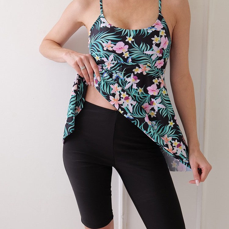 Dame Tankini med feminin A-linje og sporty cykelshorts Stilla