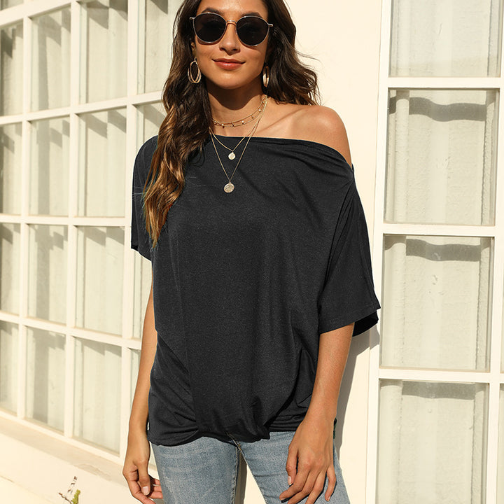 Dame Off-Shoulder T-shirt med løs pasform og trendy knotted detalje Stilla