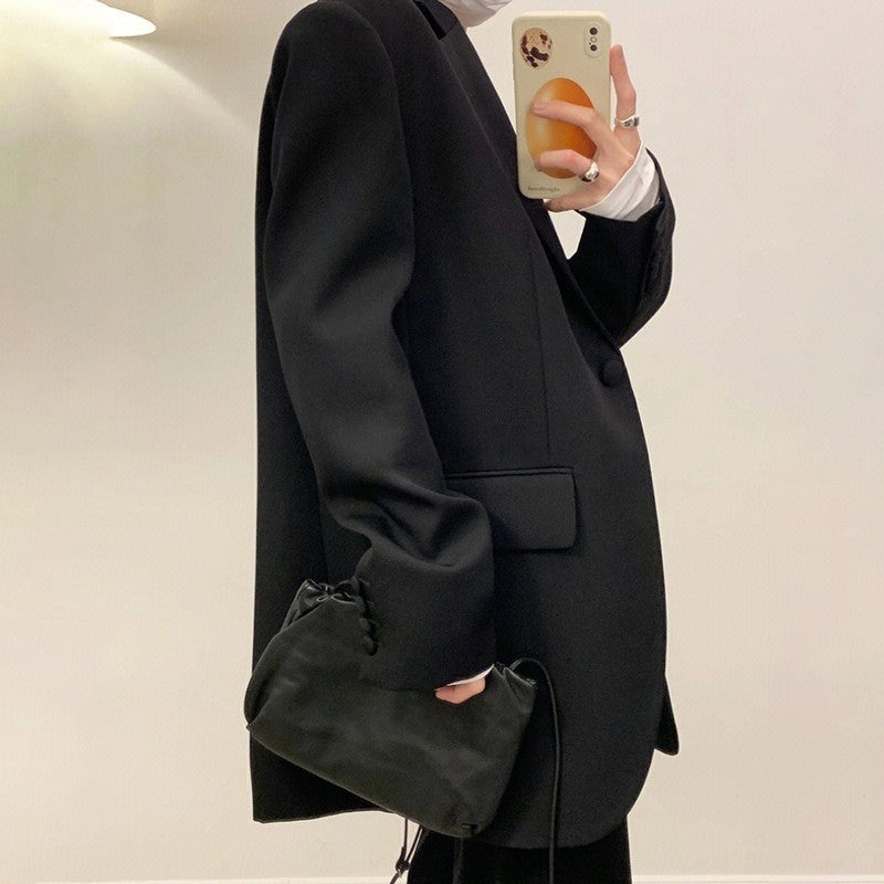 Dame Oversized Blazer med minimalistiske detaljer og moderne snit Stilla