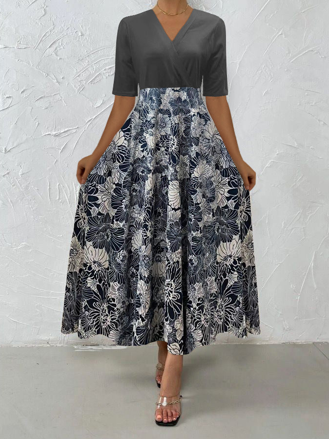 Dame Maxikjole med blomstret design og elegant indpakningseffekt Stilla