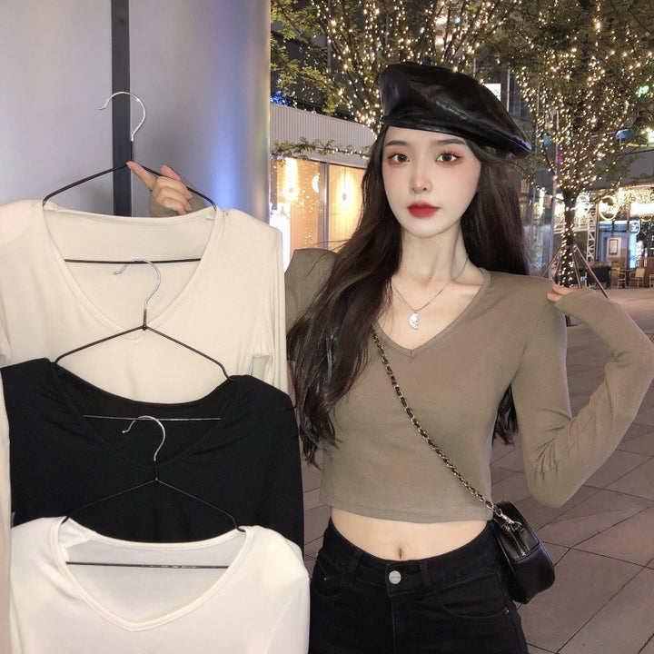 Kvinder Cropped Langærmet Shirt med Fashionable V-Hals og Komfortable Materialer Skovae