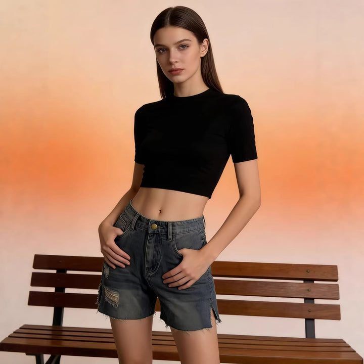 Dame casual jeans shorts med frynsede kanter og sidelæg Skovae