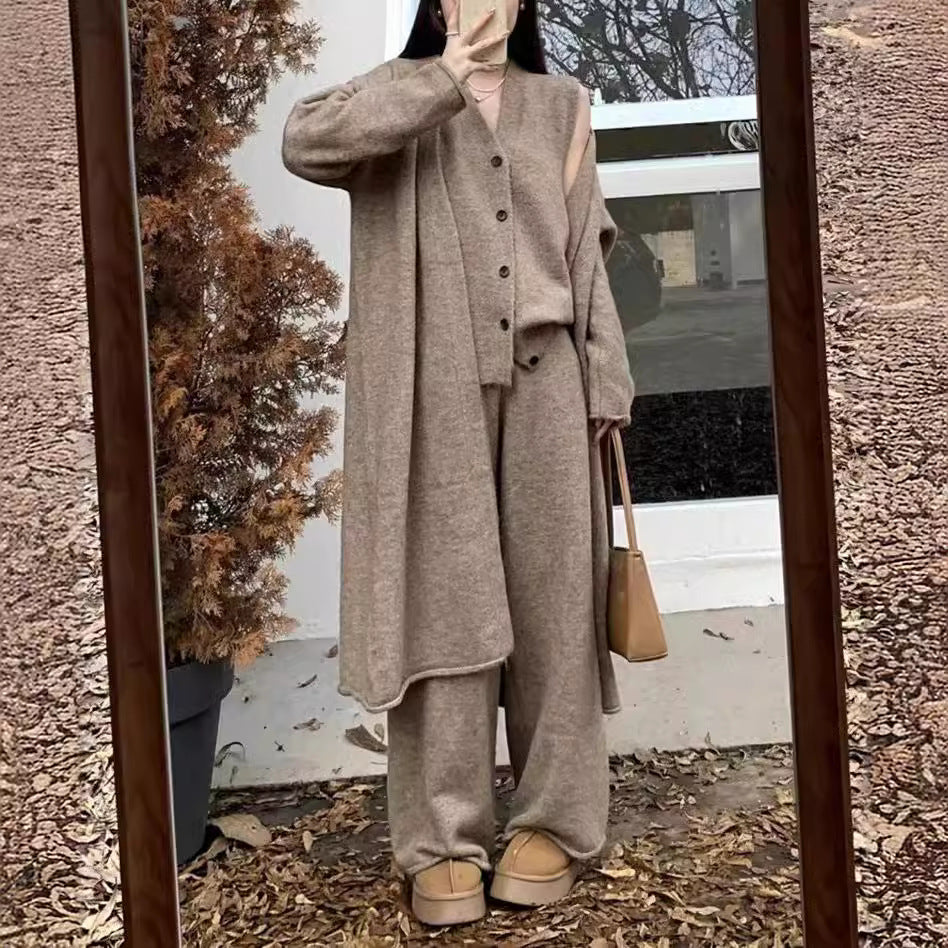 Kvinders strikket sæt med varmende cardigan og komfortable bukser Stilla