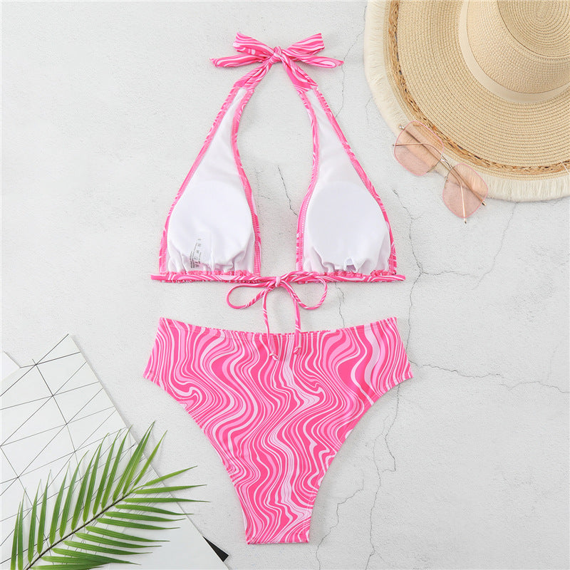 Damer triangel-bikini med elegant omslag detalje og fashionable bølgemønster Skovae