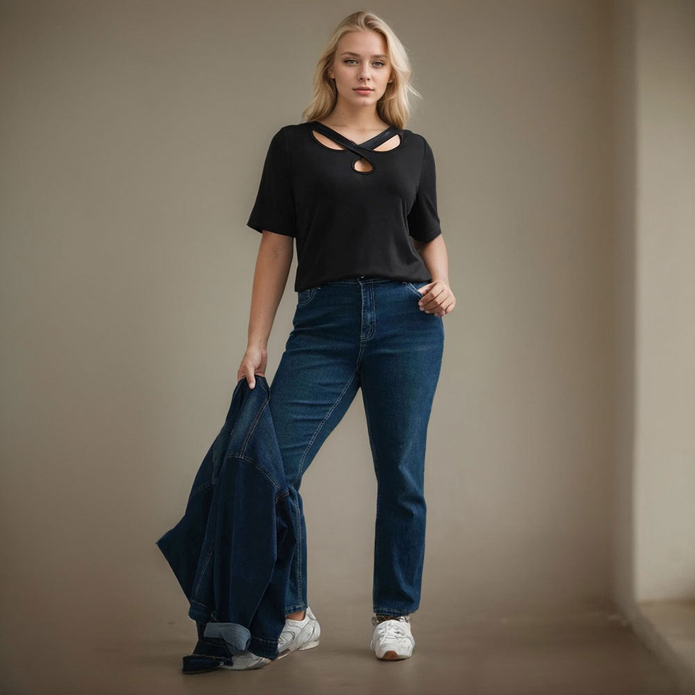 Dame mode top med raffineret indpakningsdesign og dyb udskæring Stilla