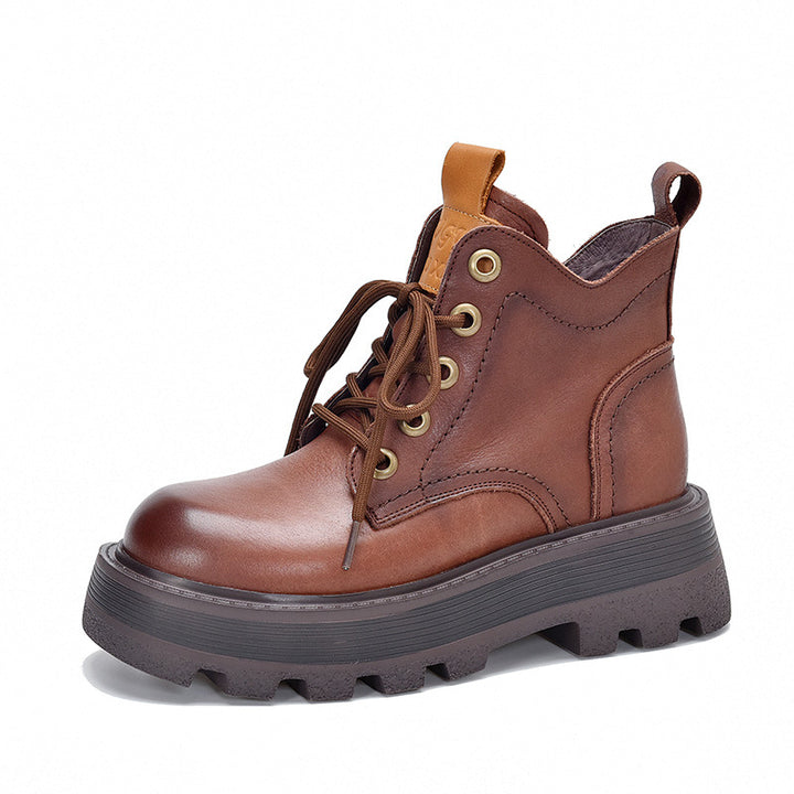 Dame robuste High-Top snørestøvler med skridsikker ydersål og moderigtigt detalje Stilla