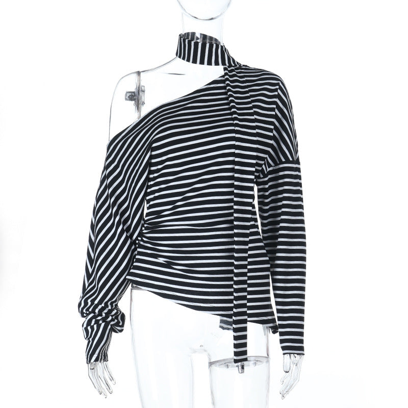 Dame asymmetrisk stribetop med off-shoulder design og elegant sløjfe Skovae