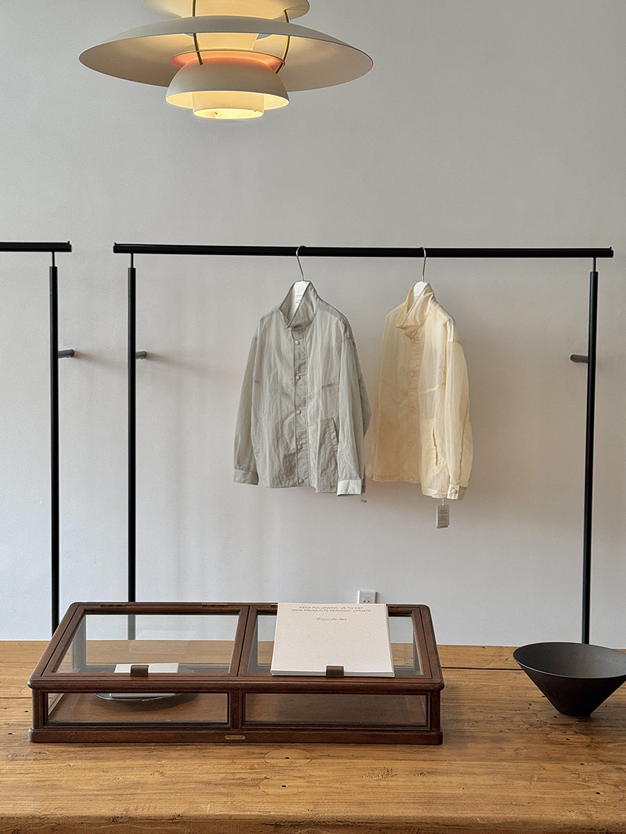 Dame luftig bluse med struktureret design og justerbar bund Stilla