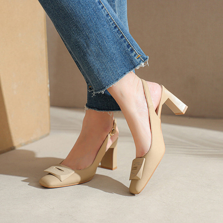 Dame stilfulde spidsede slingback pumps med dekorativ accent Stilla