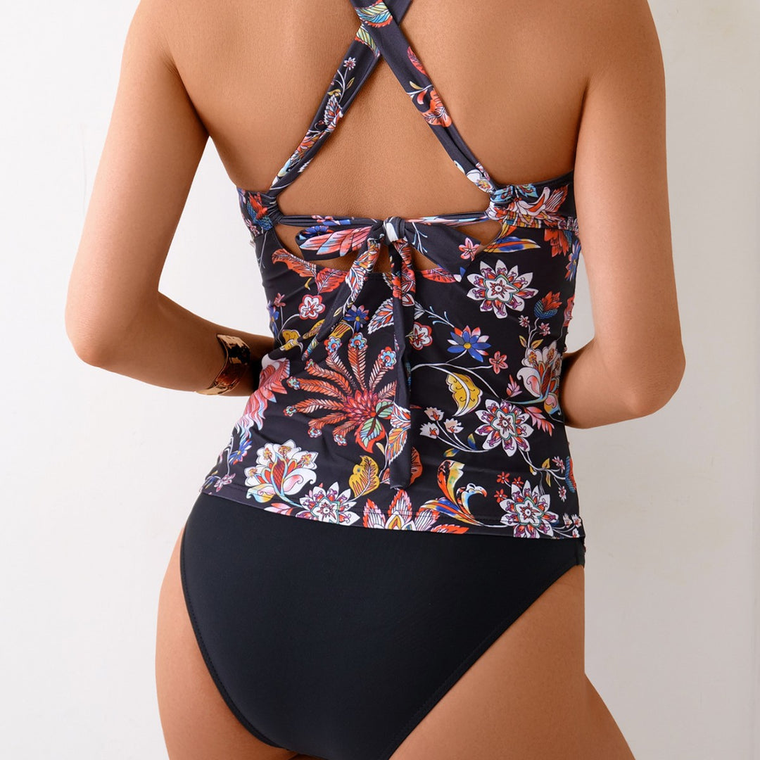 Dame Tankini-sæt med blomsteret top og højt skårne trusser Skovae