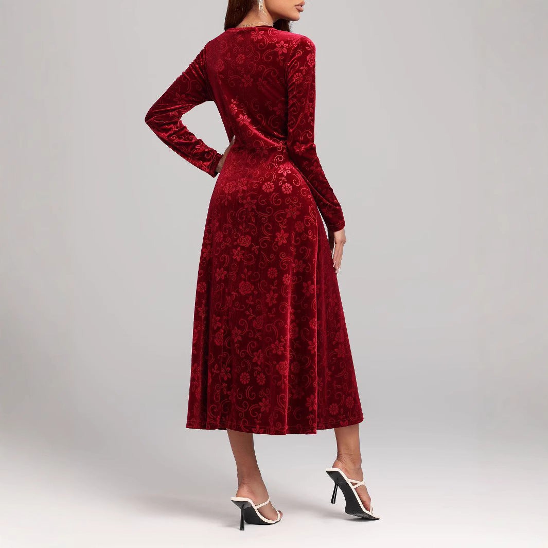 Dame Elegant Maxikjole i floral velour Stilla
