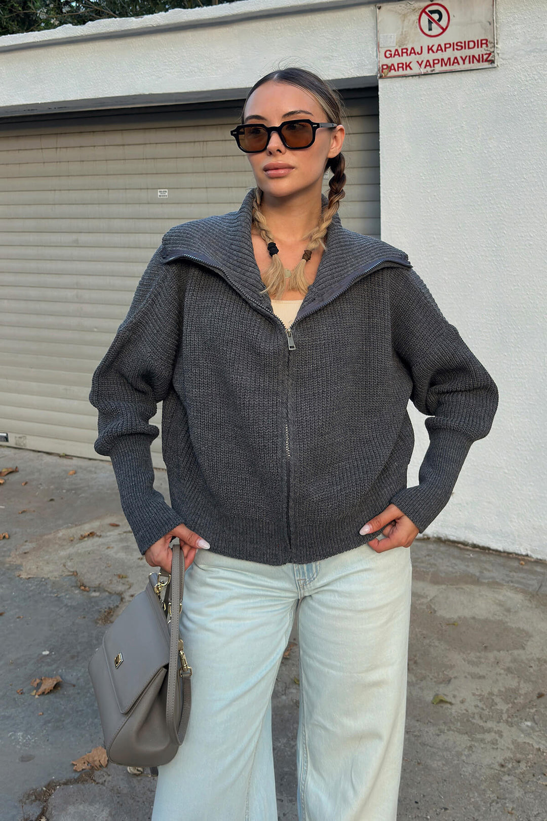 Dame Oversized Strik Cardigan med Høj Krave og Lynlås Skovae
