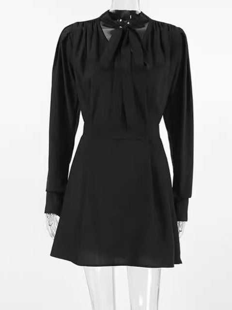 Dame omslagkjole med voluminøse ærmer og elegant sløjfepynt Stilla