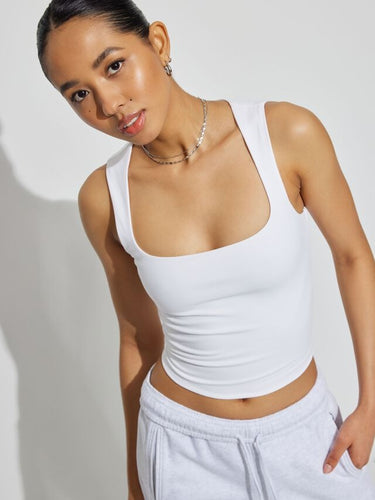 Dame Sporty Cropped Top med bred V-udskæring og figursygtende pasform Stilla