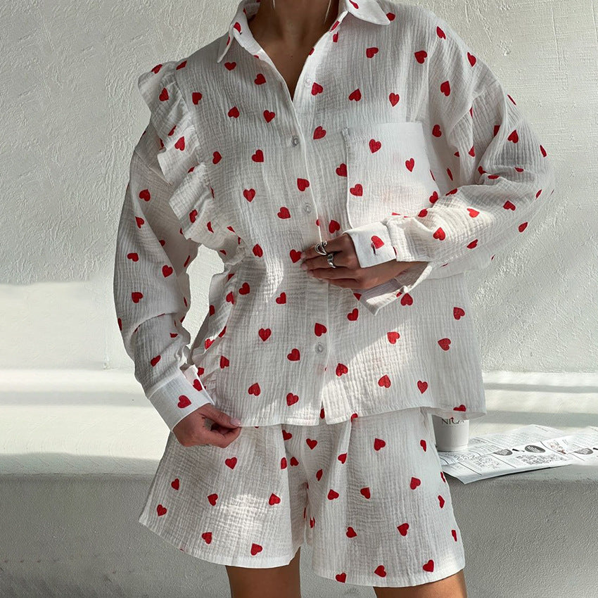 Dame Pyjama-sæt i blødt materiale med hjerte mønster og flæser Stilla