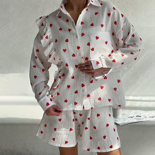 Dame Pyjama-sæt i blødt materiale med hjerte mønster og flæser Stilla