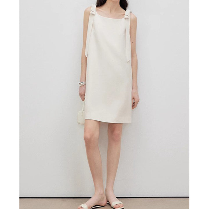 Damer elegant kjole med sløjfeaccente og let snit Stilla