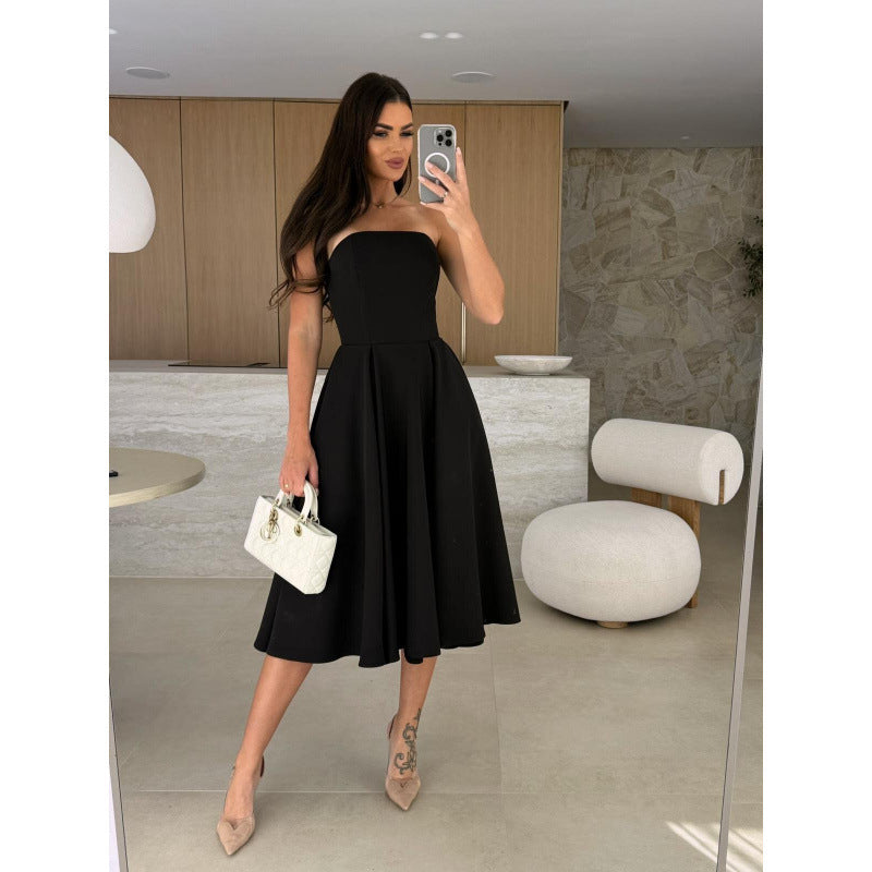 Dame A-linie kjole med off-shoulder design og vid skørt Stilla