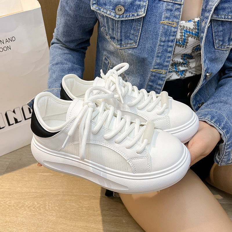 Dame Sporty Sneakers med åndbart mesh-overmateriale og polstret sål Stilla
