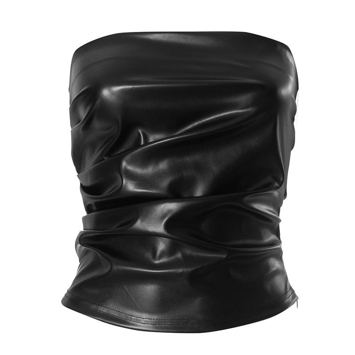 Dame bandeau-top i høj kvalitet kunstlæder med sofistikerede ruffles detaljer Skovae