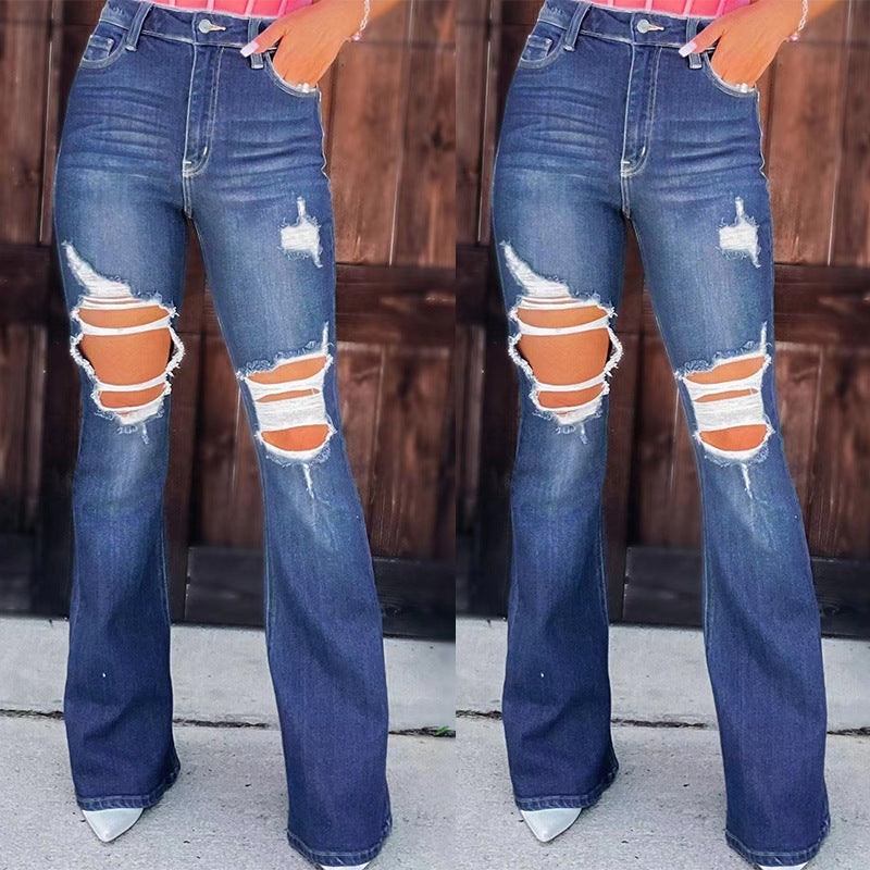Kvinders Flared Jeans i Ødelagt Udseende med Høje Lommer og Frayed Kant Stilla