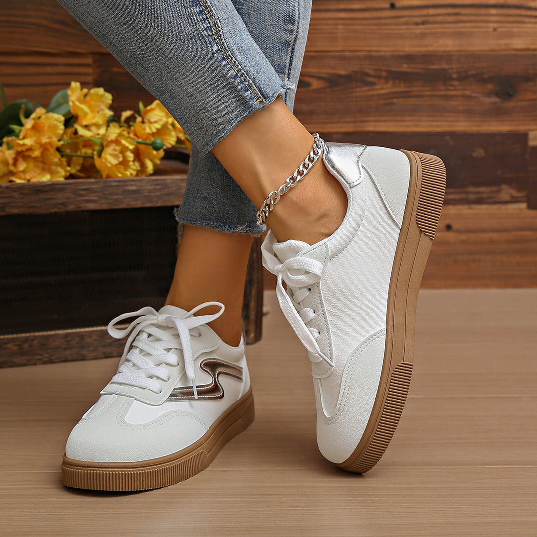 Dame mode Sneakers i klassisk design med skridsikker sål Stilla