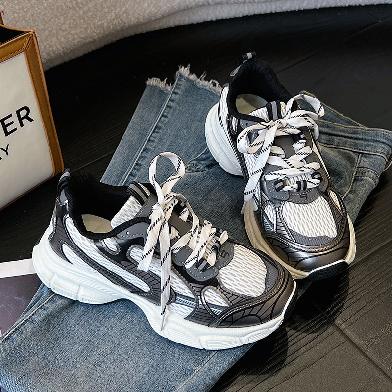 Dame Sporty Sneakers med trendy design og åndbare materialer Stilla