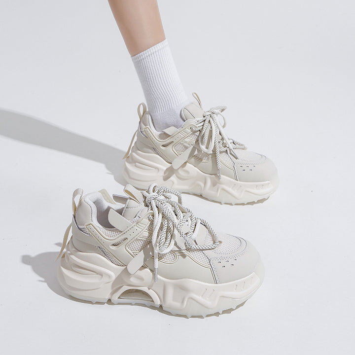 Dame Sporty Sneakers med åndbar mesh-konstruktion og skridsikker sål Stilla