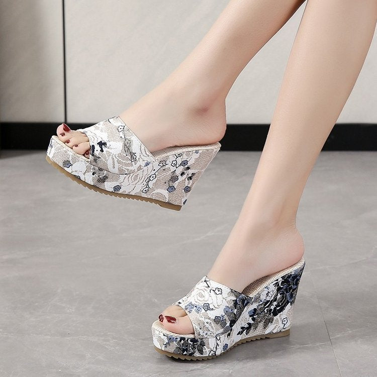 Dame Wedge-sandaler med blomsterdesign og komfortabelt sål Stilla