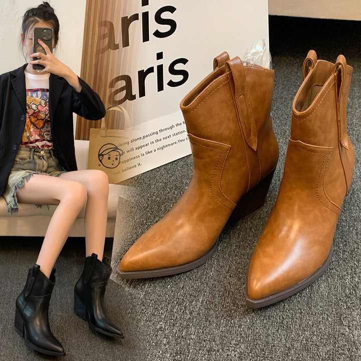 Dame mode Ankle Boots i elegant look med spids tå område Stilla