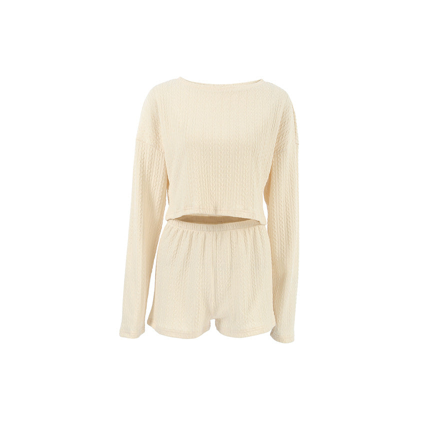 Dame hyggeligt strik sæt med bredt cropped top og shorts Stilla