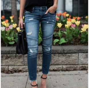 Damejeans i moderigtigt skinny-stil med stilfulde ripped-detaljer Stilla