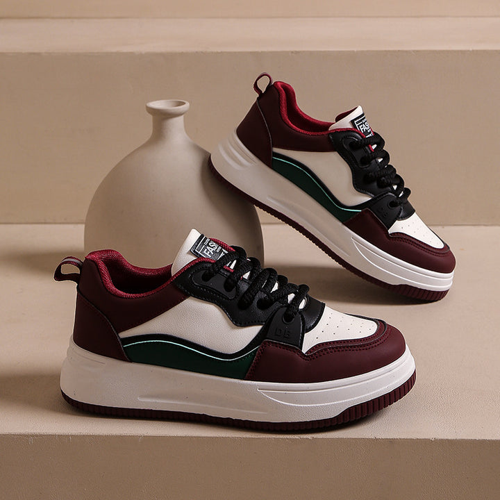 Dame Sneakers i sporty-elegant design med tyk gummisål Stilla
