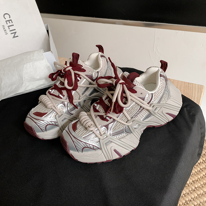 Dame Sporty Chunky Sneakers med innovativt design Stilla