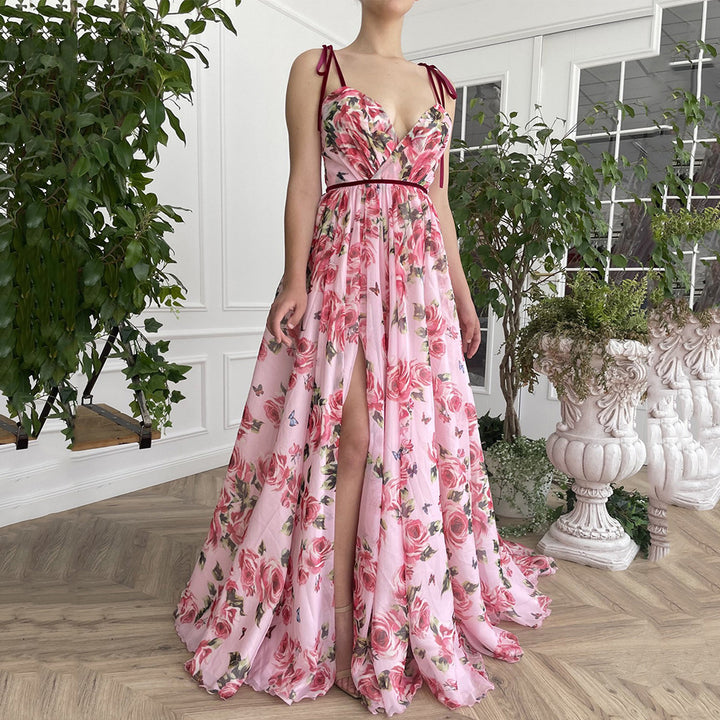 Dame maxikjole med elegant V-udskæring og blomsterdesign Stilla