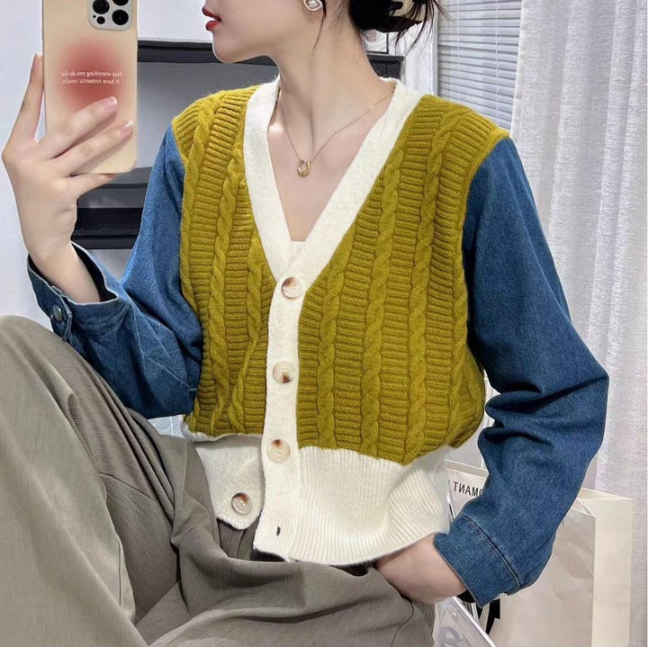 Kvinders stilfulde strikket cardigan med denimærmer Stilla