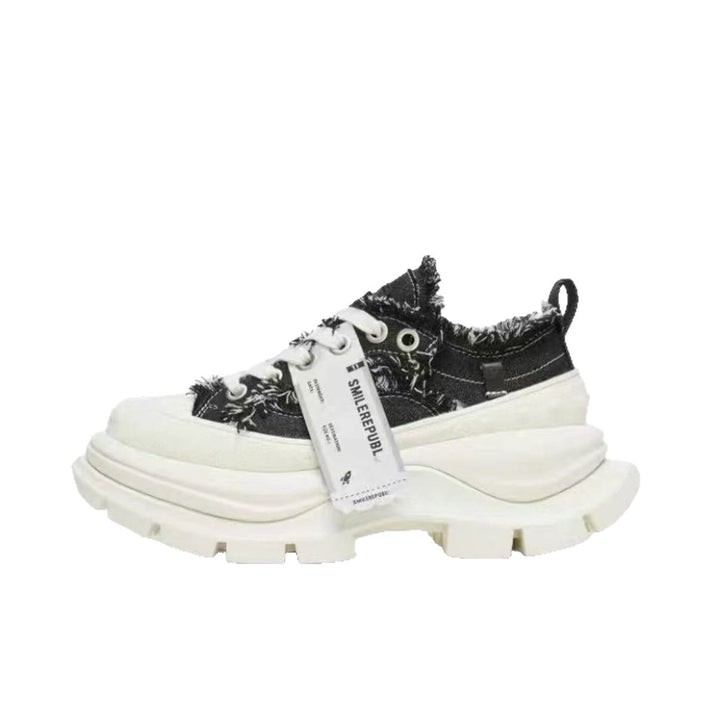 Dame Chunky Sneakers med innovativt design og afslappet raffinement Stilla