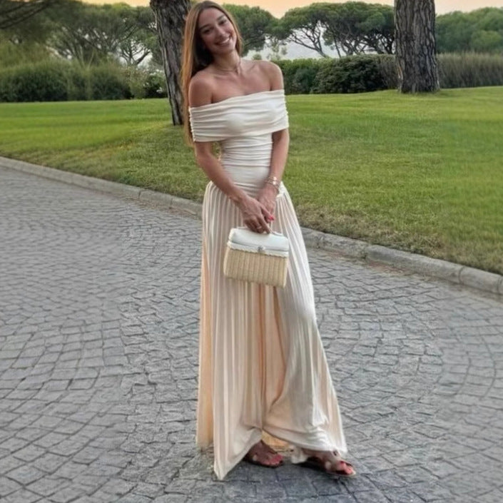 Dame Elegant Maxikjole med Off-Shoulder-Rynkning og plisseret Skørt Stilla