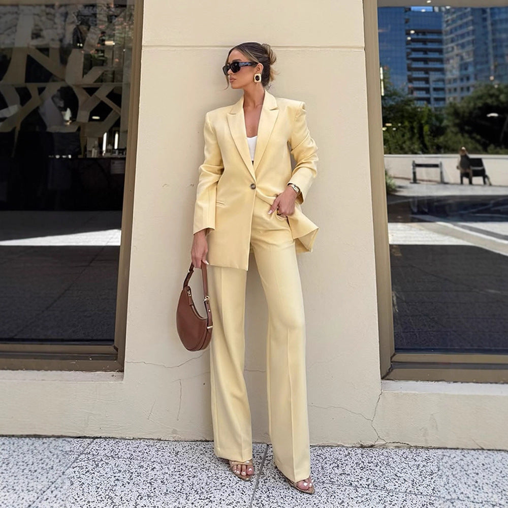 Dame elegant, figursyet blazer- og bukse-set Stilla