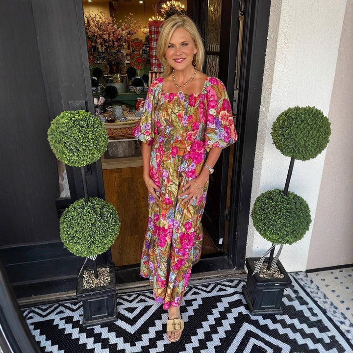 Dame maxikjole med voluminøse puffærmer og floral design Stilla