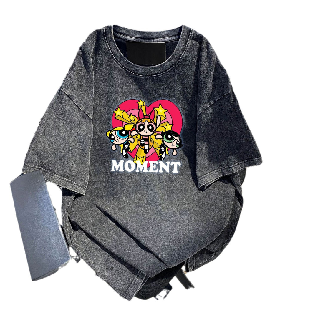 Dame T-shirt med legende cartoon-print og afslappet snit Stilla