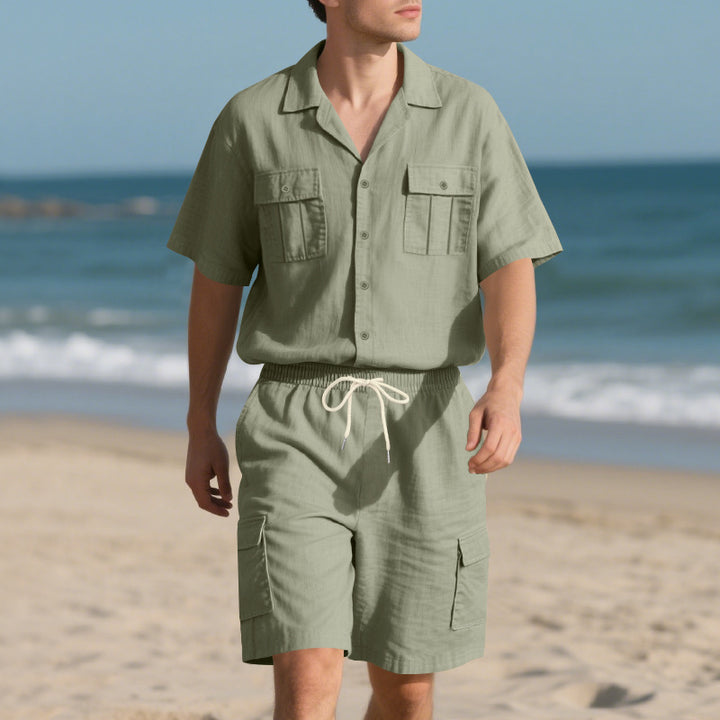 Herre afslappet strandskjorte sæt med praktiske cargo shorts og stilfuld krave Stilla