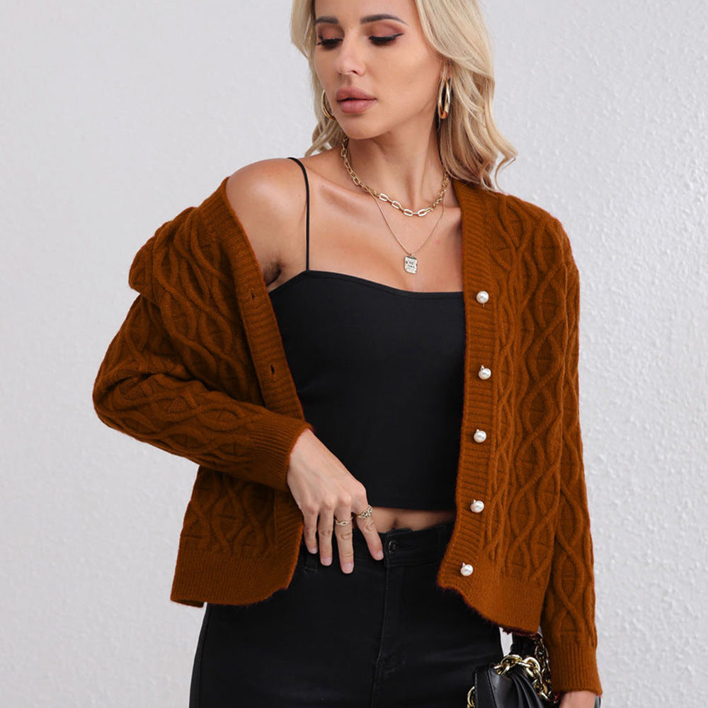 Kvinders designer cardigan med kabelmønster og bløde farver Stilla