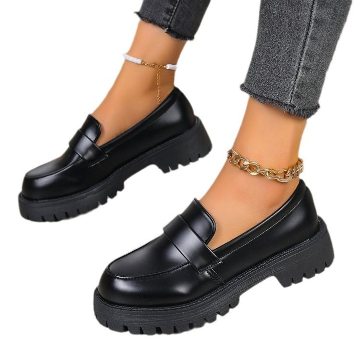 Dame Chunky Loafers med skridsikker profileret sål og elegant lukning Stilla